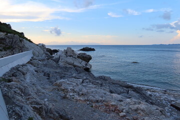 タイトル	
Japanese nature : Kii-suido Channel and the seashore at Shirasakikaiyou-koen Marine Park at Yura-cho in Hidaka-gun County in Wakayama Prefecture 日本の自然 : 和歌山県日高郡由良町にある白崎海洋公園の海岸と紀伊水道