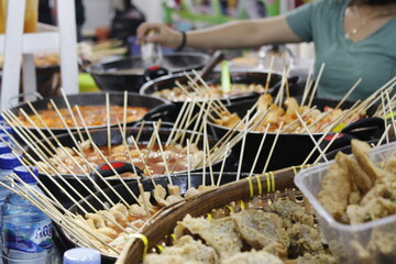 Fototapeta na wymiar Korean street food sold at a night market