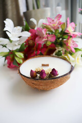 original candle in coconut from natural soy wax with a wooden wick