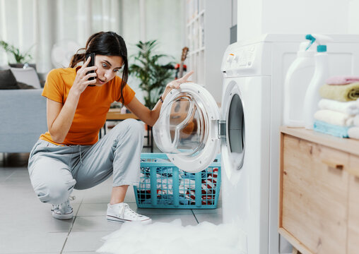 The Best Tips for Cleaning Up After A Washing Machine 