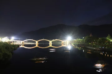 Photo sur Plexiglas Le pont Kintai 錦帯橋の夜！山口県観光　岩国市横山　日本の夏　Kintaikyo Bridge