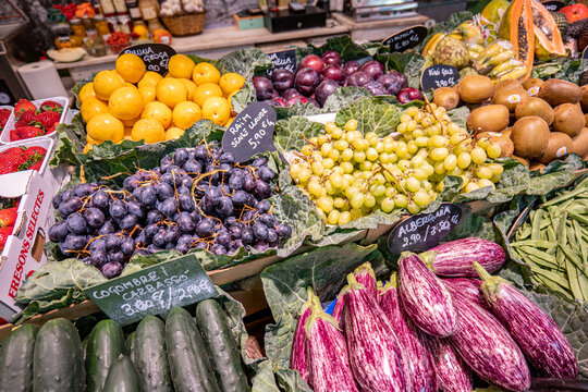Obststand Obststand Bilder – Durchsuchen 115,106 Archivfotos, Vektorgrafiken und ...