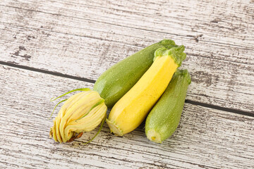 Raw baby organic zucchini heap