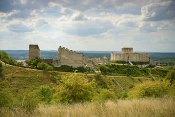 Fototapeta na wymiar view of the gaillard castleover the town of the andelys