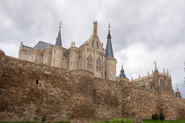 Fototapeta na wymiar Walls of Astorga. City on the Camino de Santiago. Leon, Castile and Leon, Spain