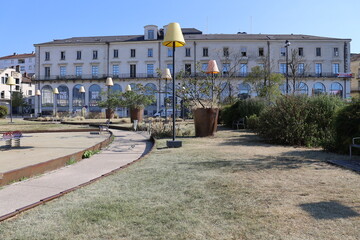 Obraz premium La place Francheville, ville de Périgueux, département de la Dordogne, France