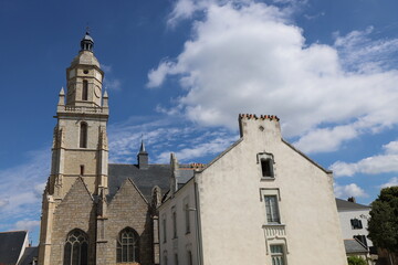 Fototapeta na wymiar Eglise Notre Dame de Pitié, de style gothique flamboyant, vue de l'extérieur, village de Le Croisic, département de la Loire Atlantique, France