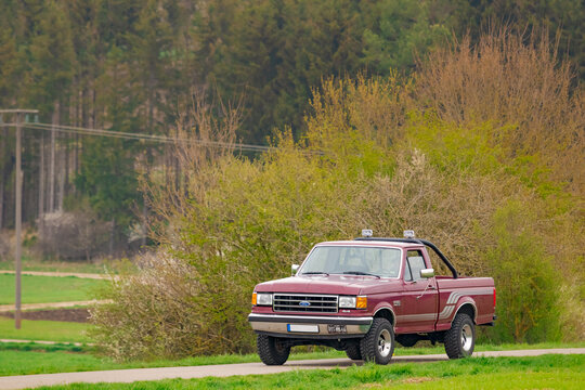 Ford F150 american oldtimer vintage pick-up truck