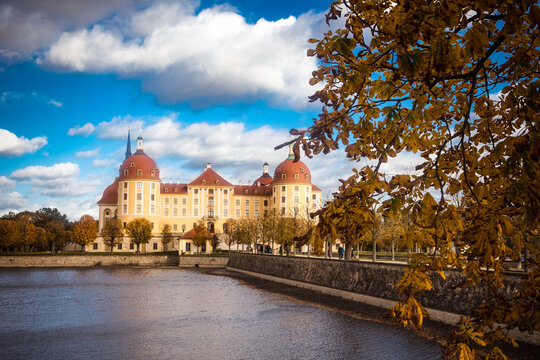 Schloss Moritzburg im Herbst 