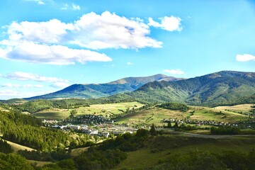 Fototapeta premium landscape with mountains and clouds