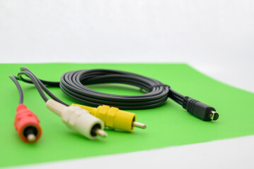 av cable 10-pin dvi dv to 3 rca s-video