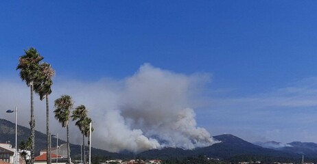 Incendio forestal en Boiro, Galicia
