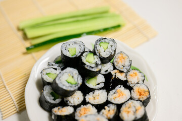 家庭料理　カッパ巻、鮭巻