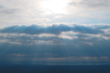 降り注ぐ太陽光２