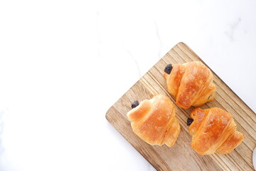 チョコレートが入ったクロワッサン
