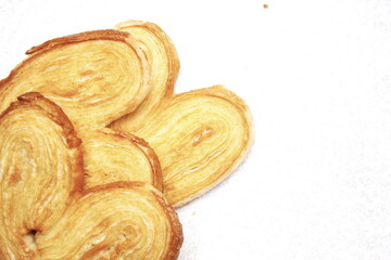 subtly sweet perfectly crisp served on white paper, popular American snacks sold in cosco department stores