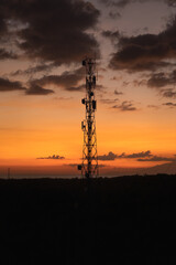 Fototapeta premium radio tower at sunset