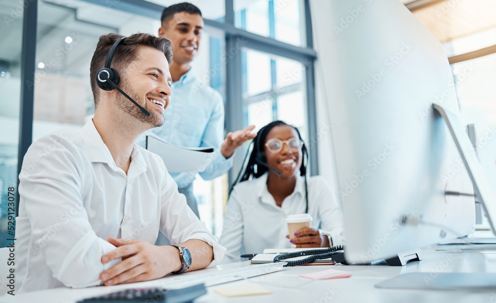 Poster crm, call center and telemarketing or about us team during training or coaching with manager on comp