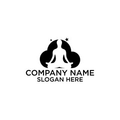 Woman meditation inside the cloud premium 
