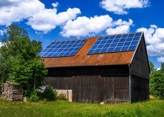 Green Energy with Solar Collectors © manfredxy