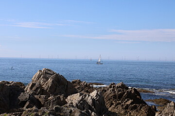 Le littoral rocheux le long de l'oc&eacute;an, village du Croisic, d&eacute;partement de la Loire Atlantique, France
