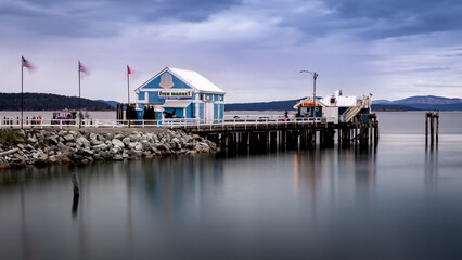 Fototapeta na wymiar Beautiful Fish Market Pier in Sidney, BC.