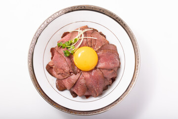 牛タンローストビーフ丼