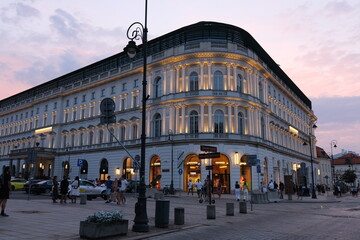 Altes historisches Gebäude in Warschau