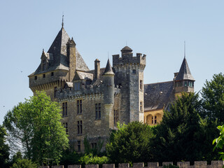 Fototapeta na wymiar Château de Montfort en Dordogne en France