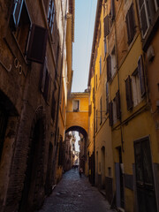 Fototapeta na wymiar road in Trastevere