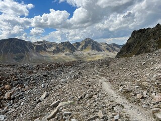 Hiking trails or mountaineering routes of the Silvretta Alps mountain range and in the Swiss Alps massif, Davos - Canton of Grisons, Switzerland (Kanton Graubünden, Schweiz)