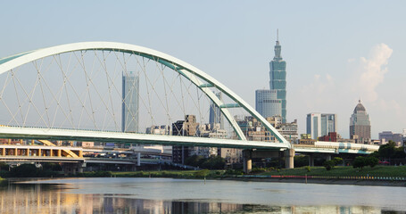Macarthur Bridge in Taipei city skyline