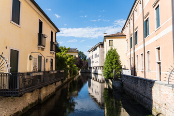Obraz na płótnie Canvas canal country, Treviso City, Veneto, Italy 