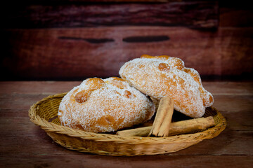 traditional mexican day of the dead bread