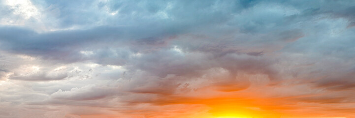 Naklejka na ściany i meble Gorgeous Panorama twilight sky and cloud at morning background image