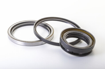 metal and rubber bonded oil seals used in automotive and other engineering applications