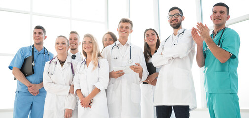 Fototapeta na wymiar group of diverse medical staff standing together.