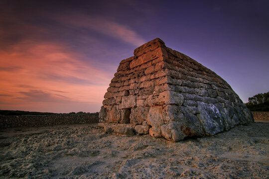 Naveta Des Tudons, Menorca