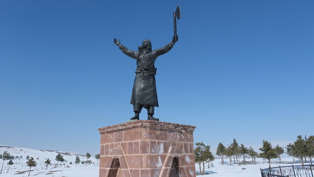 turkish female warrior statue nene hatun