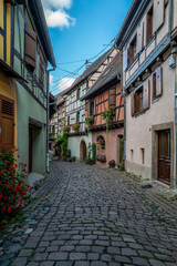 Fototapeta na wymiar Street scene in Eguisheim France