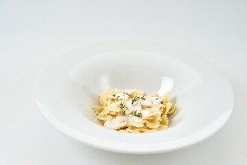 pasta with butter and lots of cheese