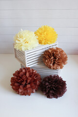 paper flowers pompons