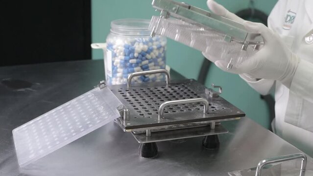 Elaboraci&oacute;n de medicamento