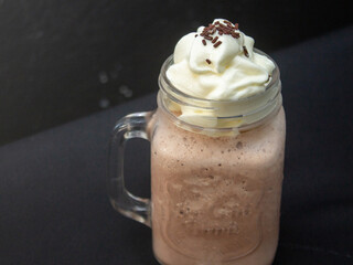 vanilla ice cream with chocolate