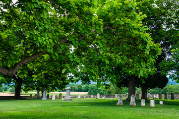 Fototapeta na wymiar The Mumma Cemetery on a Summer Afternoon, Antietam National Battlefield, Maryland, USA, Sharpsburg, Maryland