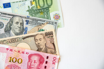Kkey currency image -US Dollar, JP Yen, Eurp and Chinese Yen with copy space