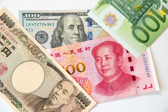 Kkey currency image -US Dollar, JP Yen, Eurp and Chinese Yen.