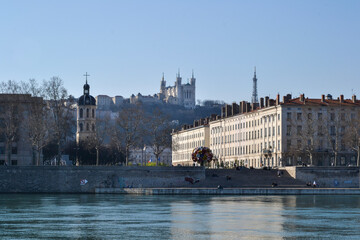Fototapeta premium view of the city of Lyon and the Notre Dame Basilica, Fourvière