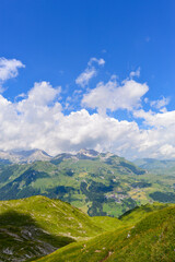 Fototapeta premium Schafalpe am Rüfikopf in den Lechtaler Alpen, Österreich