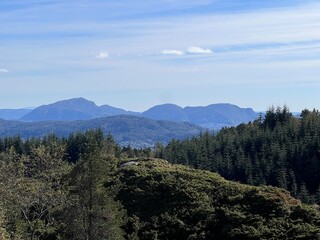 Obraz premium Hiking Trial Ulsetvarden Geitanuken Åsane Bergen Norway